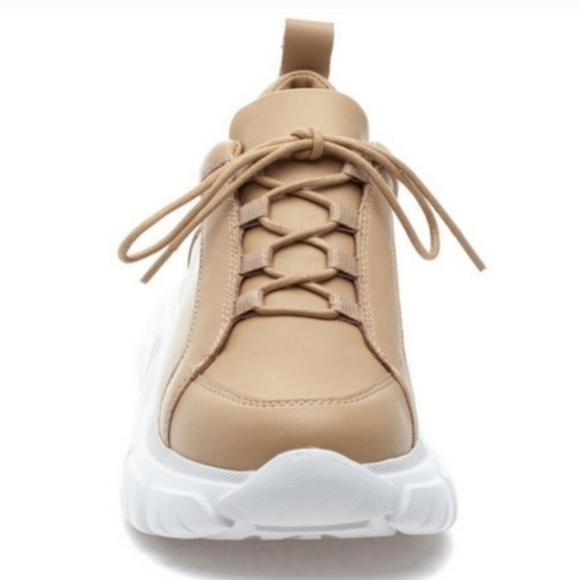 J/SLIDES NYC Women's Knockout Tan White Sneakers Leather Chunky Platform Sz 7.5M - Picture 2 of 13